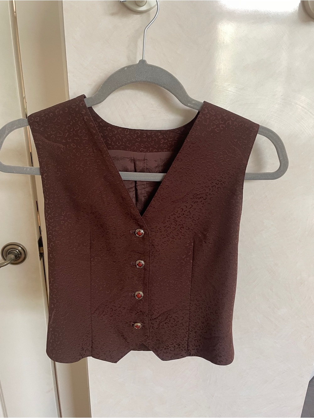 Sleeveless Brown V-Neck Button Front Women's Top
